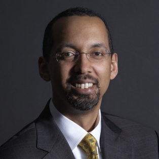 Headshot of Jon Thomas