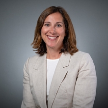 Laurie-Caines_400x400 Laurie-Caines_400x400